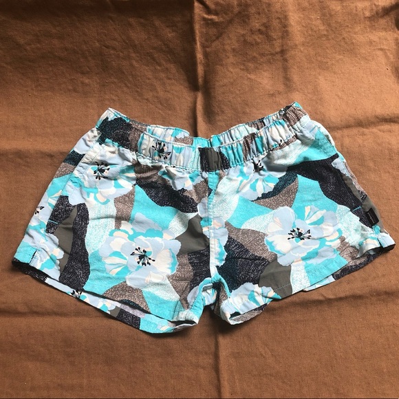 Patagonia Pants - Patagonia 2.5in Barely Baggies